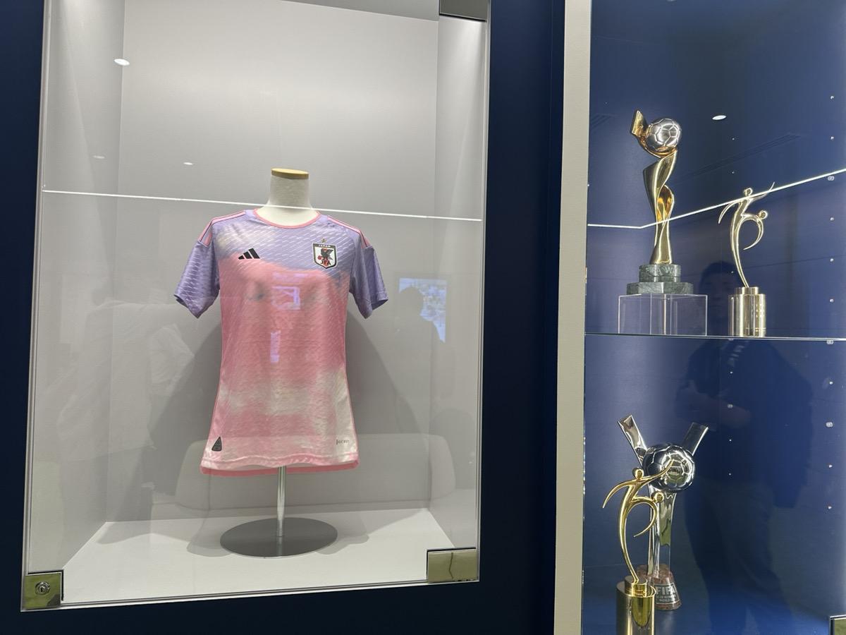 祝移転！「新JFAハウス」の待合室はこんな感じ｜写真6