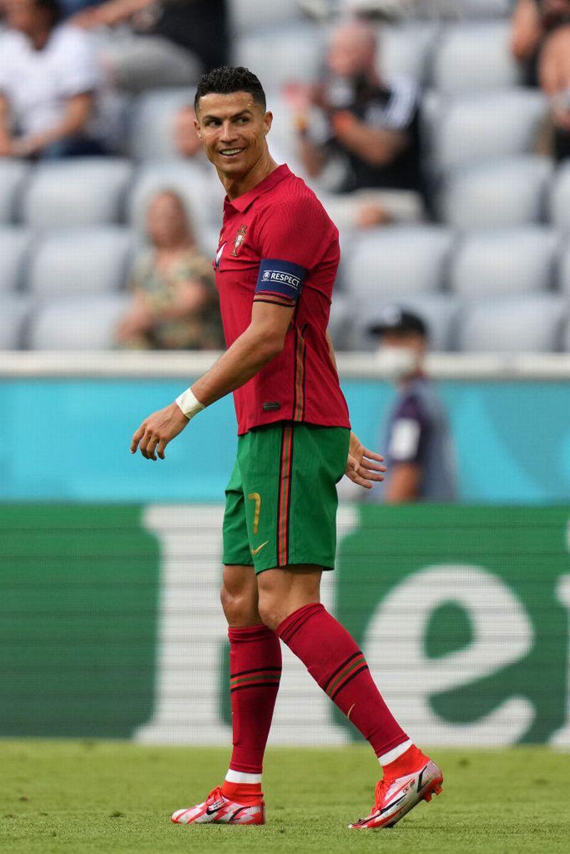 ポルトガル代表、「歴代最高の11名」｜写真10