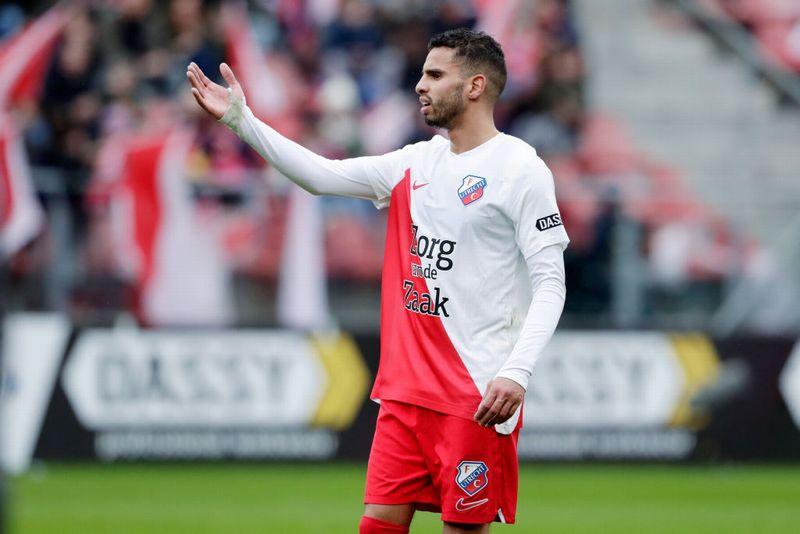 ウイイレ2020「ショートパス最強の攻撃的MF」ランキング｜写真9