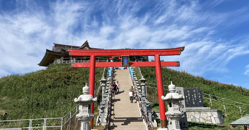 ヴァンラーレ八戸、「浮世絵風デザイン」の2023新ユニフォームを発表！｜写真6