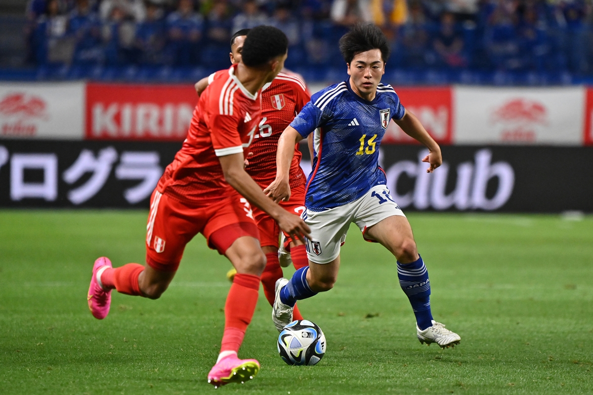 【インタビュー】川崎の主力に成長した瀬古樹の“原点”、三菱養和SCと「三笘薫と対戦した」明治大時代｜写真2