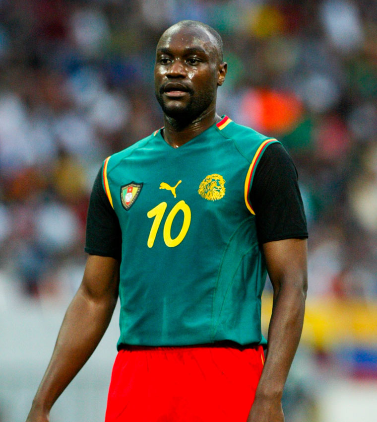 カメルーン代表、「奇抜からカッコイイまで！」PUMA傑作ユニフォーム6選｜写真10