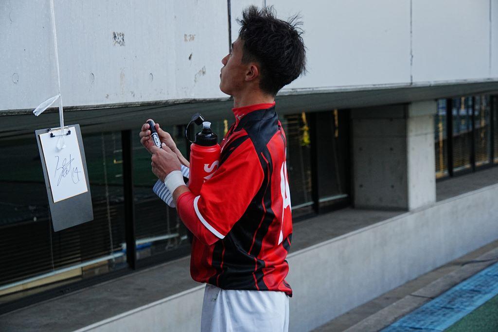 サウサンプトン内定の日章学園高FW高岡伶颯が3G2Aと大暴れ！「20（得点）が普通」と未知の大迫勇也超えへ｜写真5