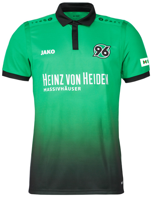 ハノーファー96、グラデーションカラーが引き立つ2017-18新ユニフォーム｜写真5