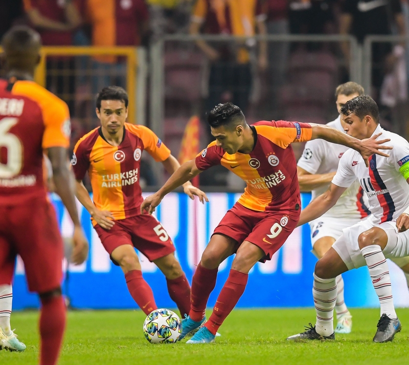 長友佑都がともにプレーした「最強の同僚ストライカー10名」｜写真9