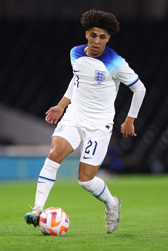 CL4強クラブ、ポジション別で見る着用スパイクの傾向（サイドバック編）｜写真5