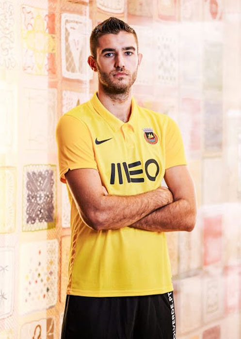 食野のリオ・アヴェ、「ずれストライプ」の2020-21新ユニフォームが登場！｜写真4