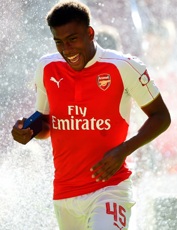 バロテッリは除外！「レア背番号45」時代が懐かしいスター選手たち｜写真3