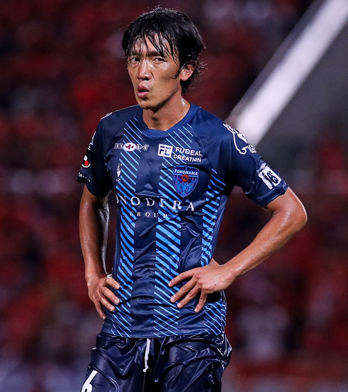 中村俊輔、そのキャリアで「最高にかっこいいユニフォーム姿」9選｜写真8