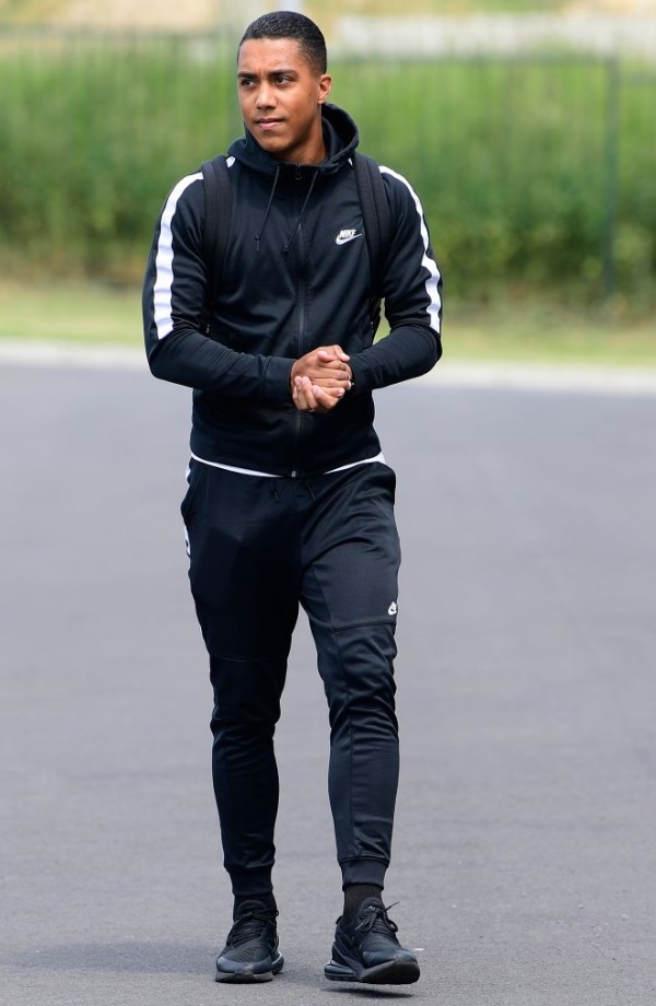 アザールにデ・ブライネ！ベルギー代表は普段こんな「私服」 を着てる｜写真22