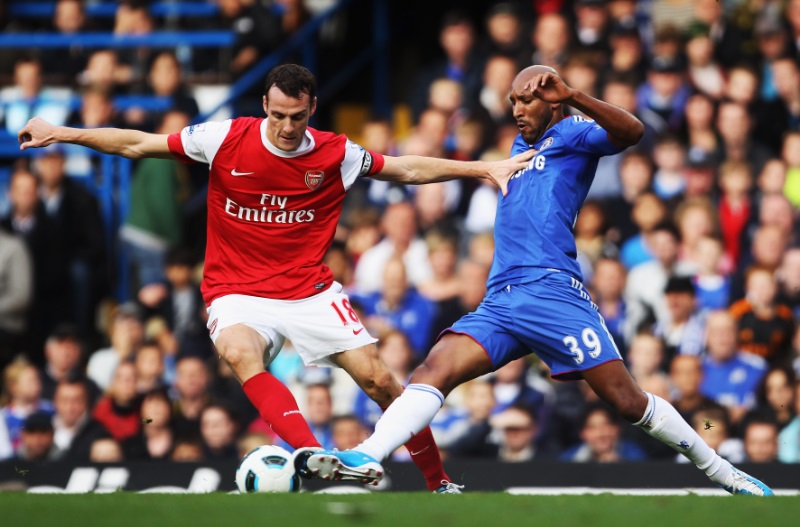 冨安健洋が着用！アーセナルの「18番」を背負った先輩5人の評価｜写真3