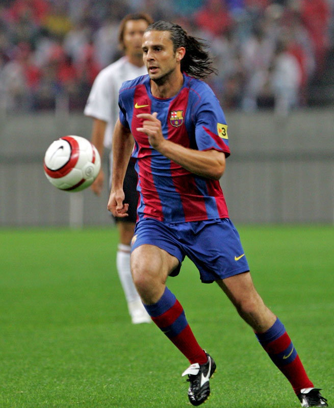 6季ぶりのリーグ優勝！バルセロナ「2004-05ホーム」ユニフォーム｜写真4