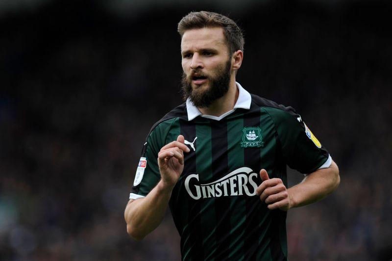 日本企業も！スポンサーロゴが「最高」だったユニ、TOP10｜写真12