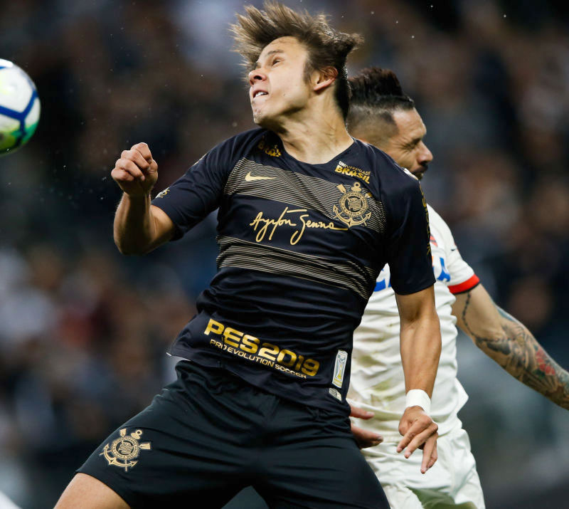 “セナ・モデル”が話題のコリンチャンス、「ルノー」がスポンサーに！｜写真6