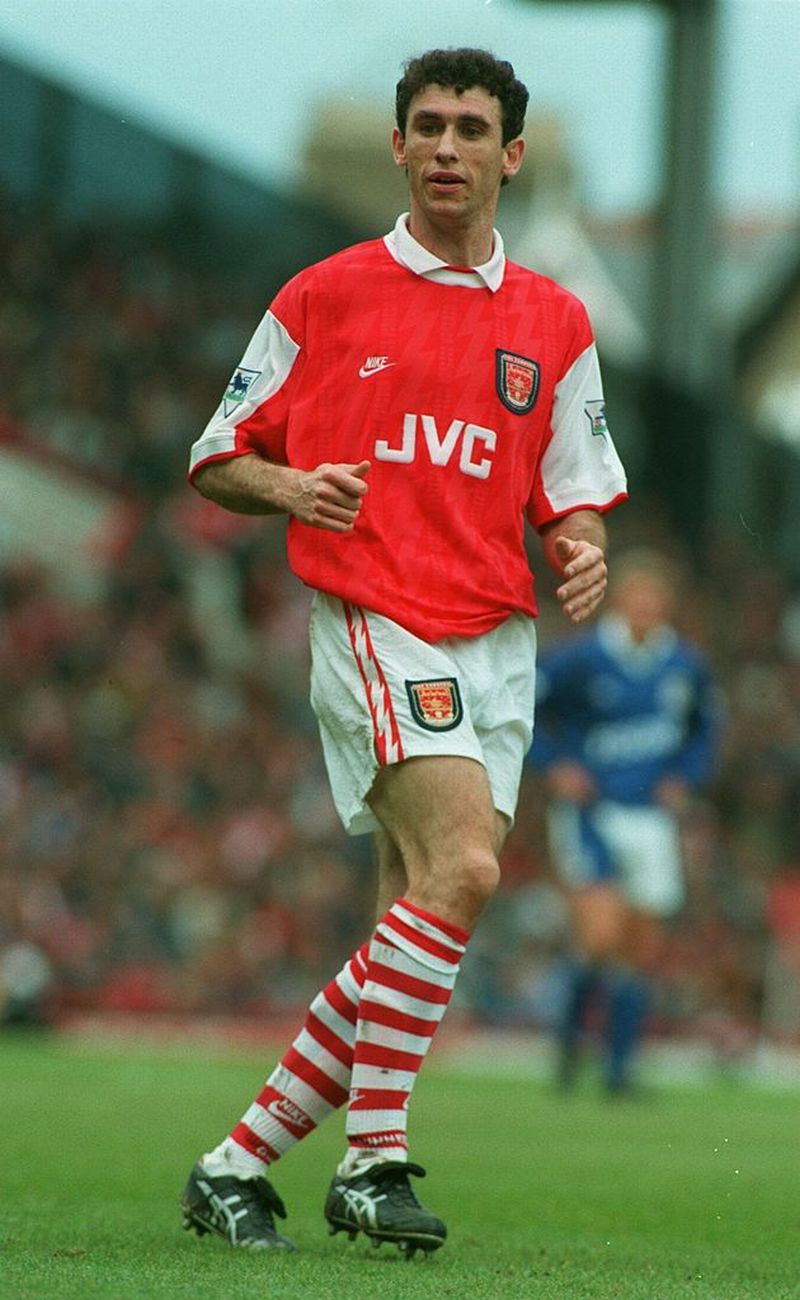 冨安も入れ！アーセナル「歴史上最高のDF」TOP10｜写真8