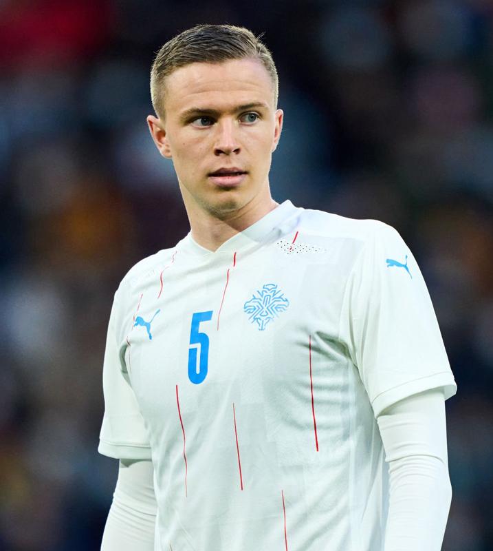 最近エンブレムを「完全に作り変えた」9つの代表チーム｜写真5