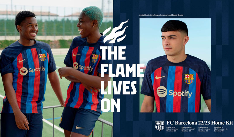 胸ロゴはサブスク「Spotify」に！バルセロナが2022-23新ユニフォームを発表｜写真7