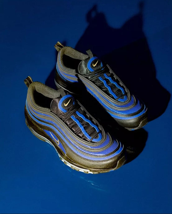 インテル×NIKE『エアマックス97』コラボスニーカーが登場！“流線型ネッラズーリ”が美しすぎる｜写真5