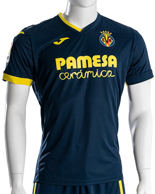 ビジャレアル、「ホームからサードまで」2020-21新ユニフォームを一気に発表！｜写真3