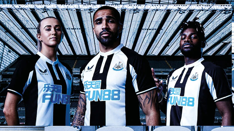 変わらないで！イングランド「古き良きエンブレムのユニフォーム」10選｜写真18