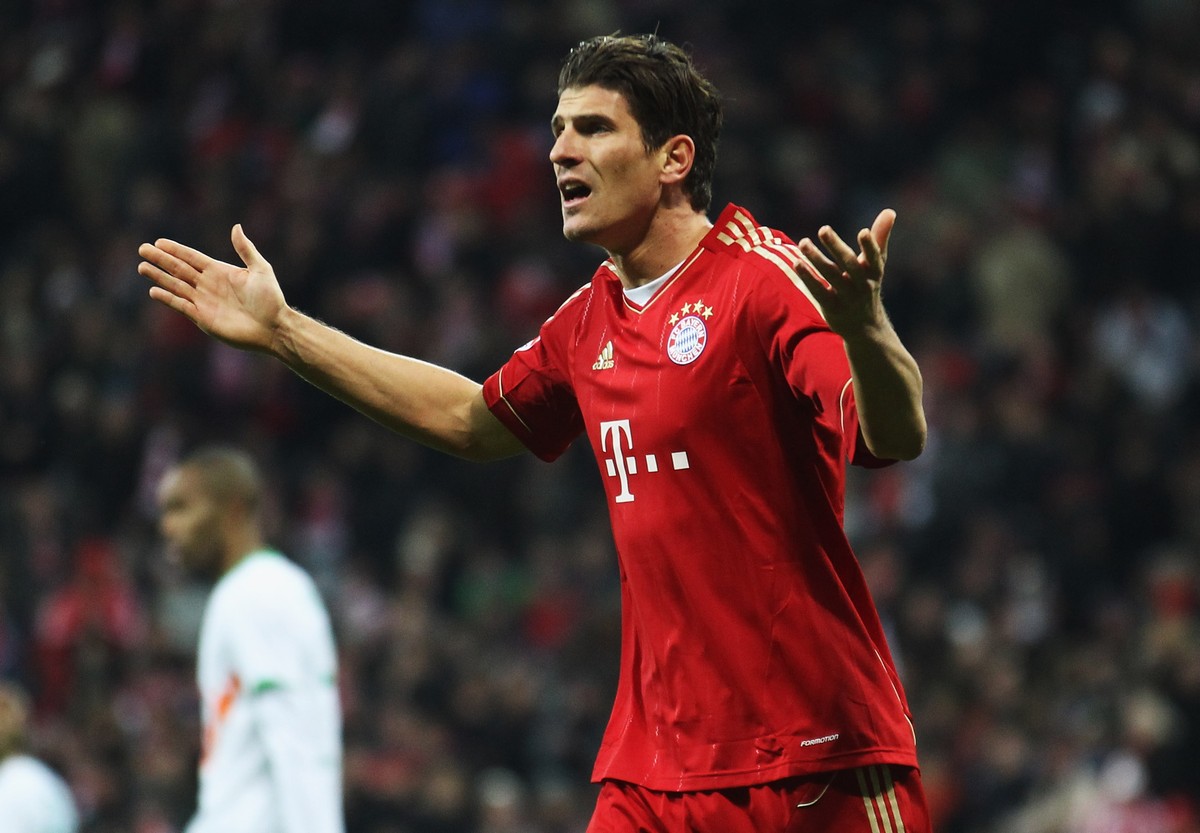 宇佐美貴史「バイエルンでデビューした試合のスタメン」覚えてる？｜写真11