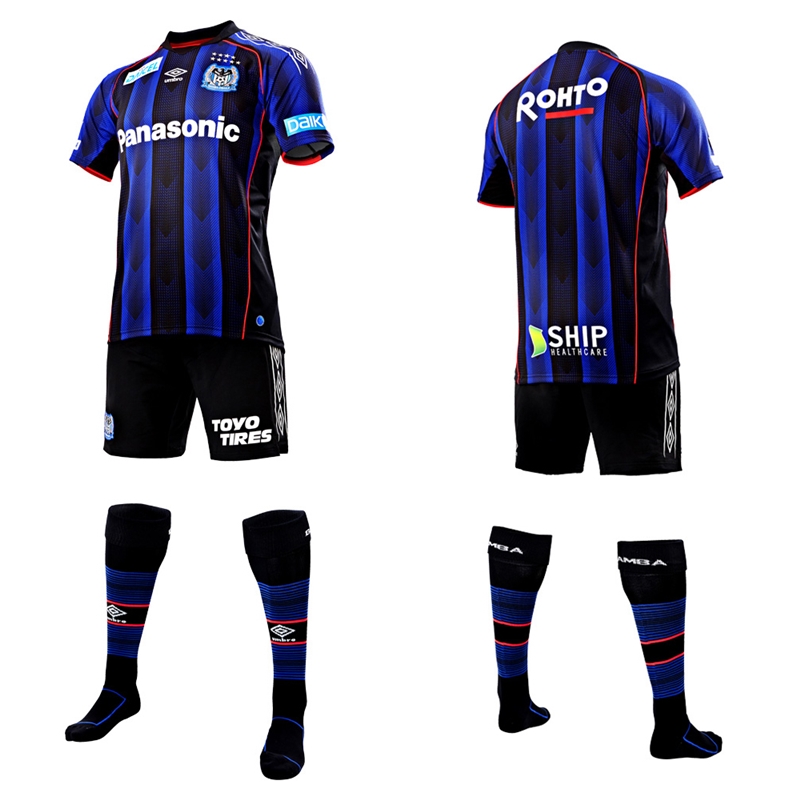 2018年のJ1全18クラブ、「Homeユニ」が出揃う！まとめてサクッと見る｜写真14