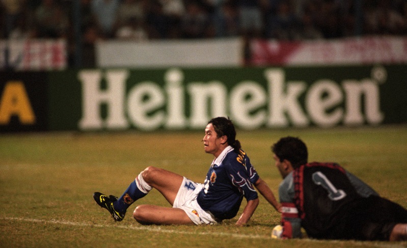 現役復帰した新庄剛志さんのスゴさが分かる！同じ「48歳のサッカー選手」はこの人たち｜写真2