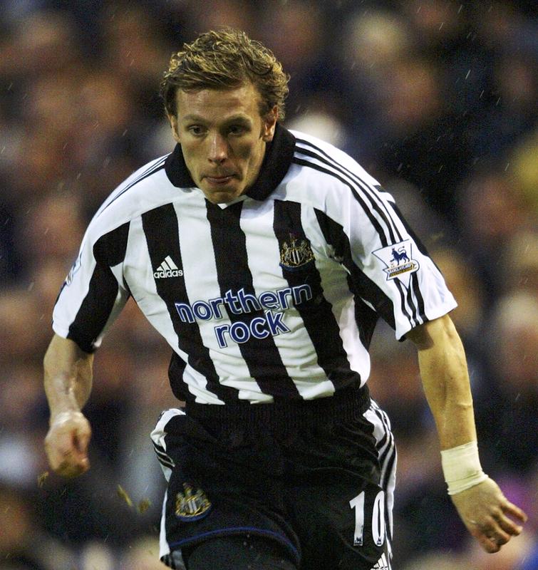 ニューカッスル、中堅時代の「最高にかっこいい白黒ユニフォーム」10選｜写真6