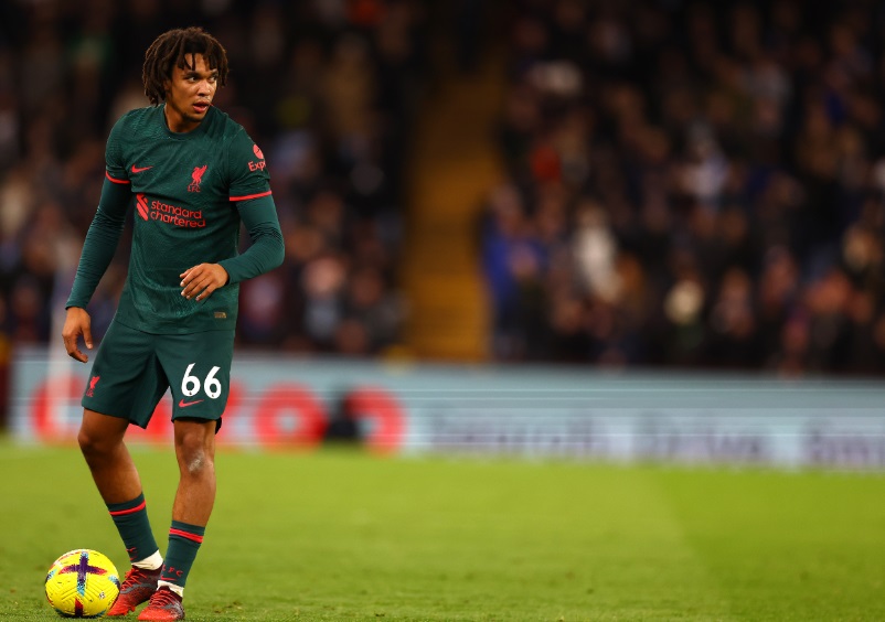 どっちが変！？リヴァプールvsアーセナル、奇妙な背番号だった11人｜写真7