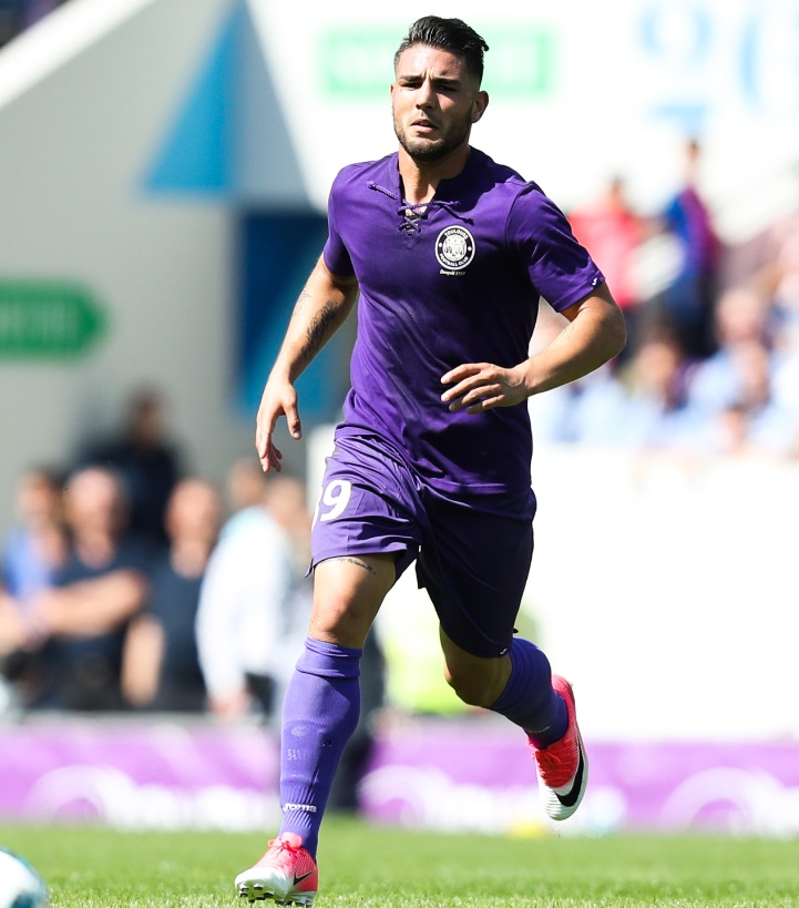 日本代表も！サッカー史上最高の「超シンプルデザインユニフォーム」TOP11｜写真10