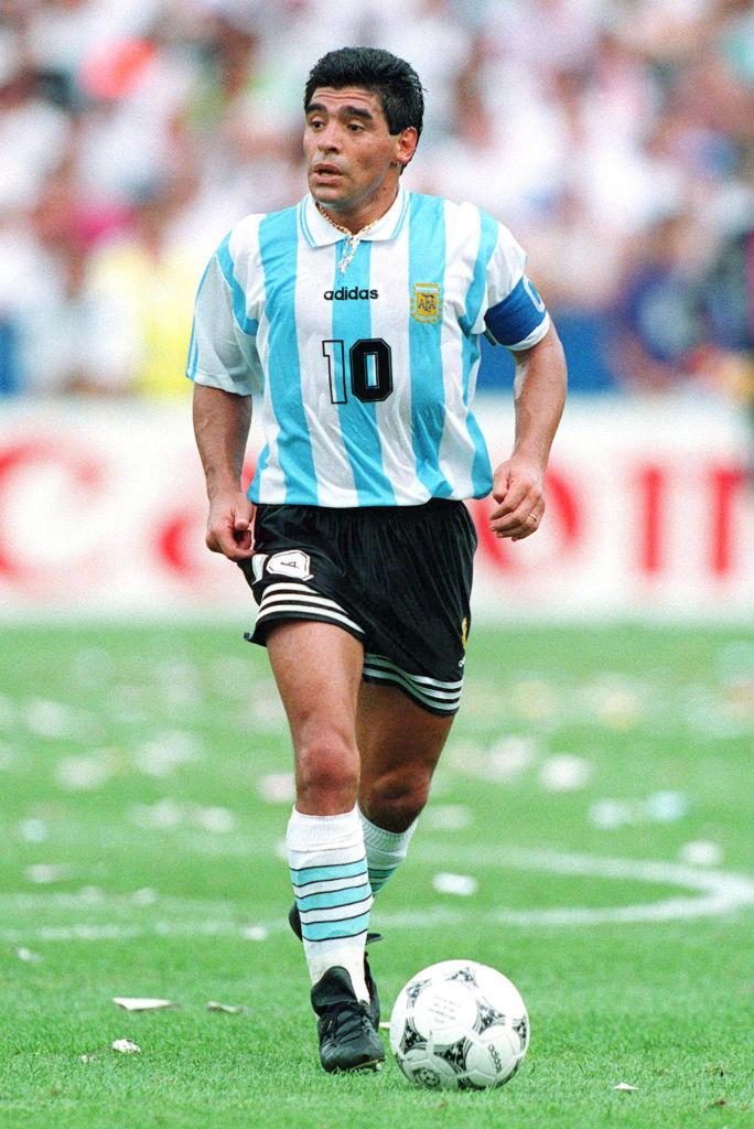 史上最も「お騒がせ事件が多かったサッカー選手」TOP5｜写真4