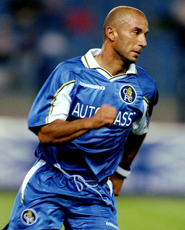 チェルシーが23-24新ユニフォーム発表！90年代後半「伝説ユニへのオマージュ」らしい｜写真4