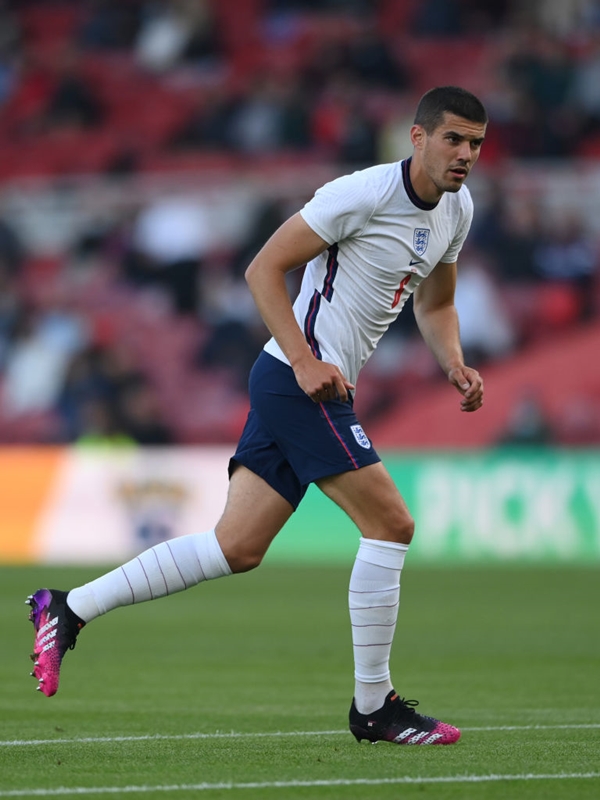 若きタレント軍団！イングランド代表の着用スパイクまとめ（EURO2020）｜写真16