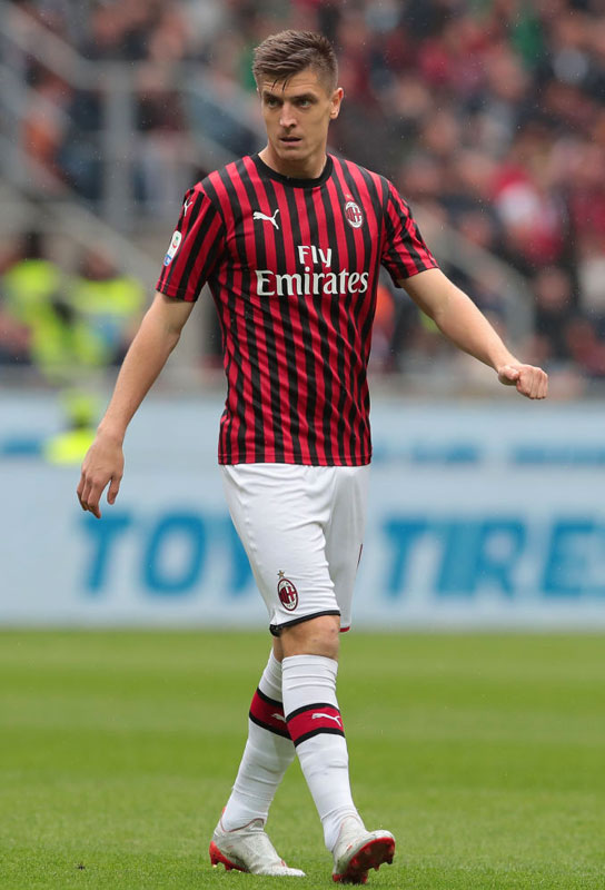 ミラン、2019-20新ユニフォーム発表！デザインは「1969」への敬意｜写真7