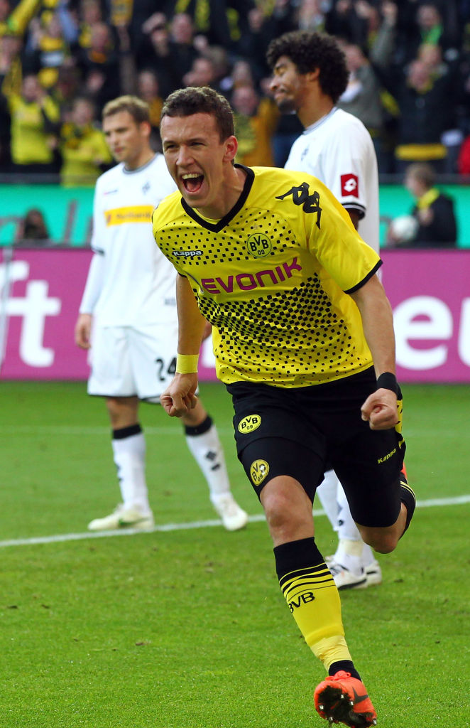 香川真司も！ドルトムント、11年前の「伝説的な2連覇」優勝スタメン11名｜写真9