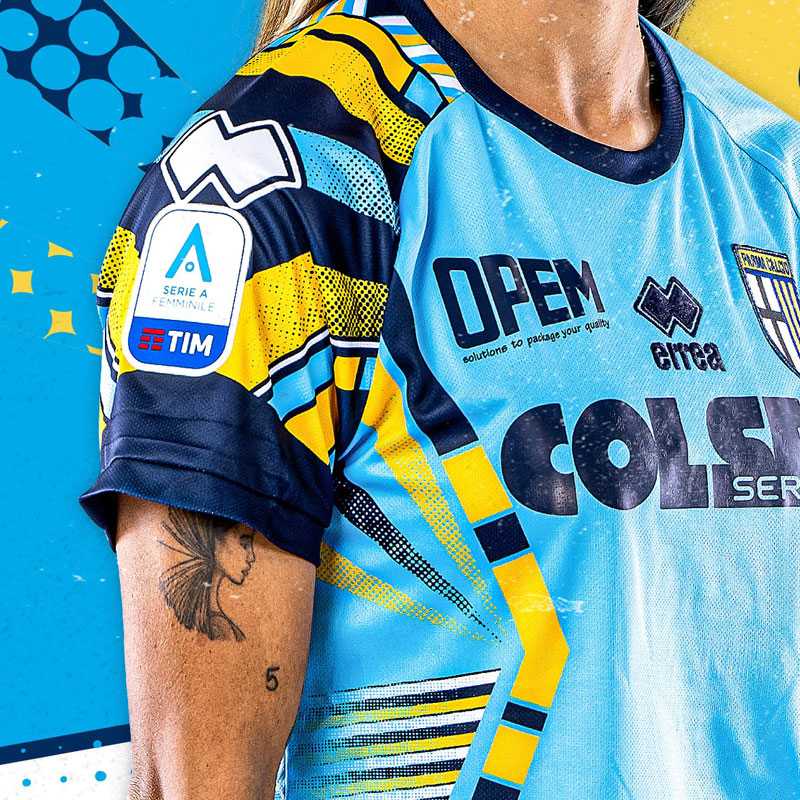 パルマ女子、90年代「ミラクル・パルマ」を彷彿の新ユニフォーム発表！｜写真3