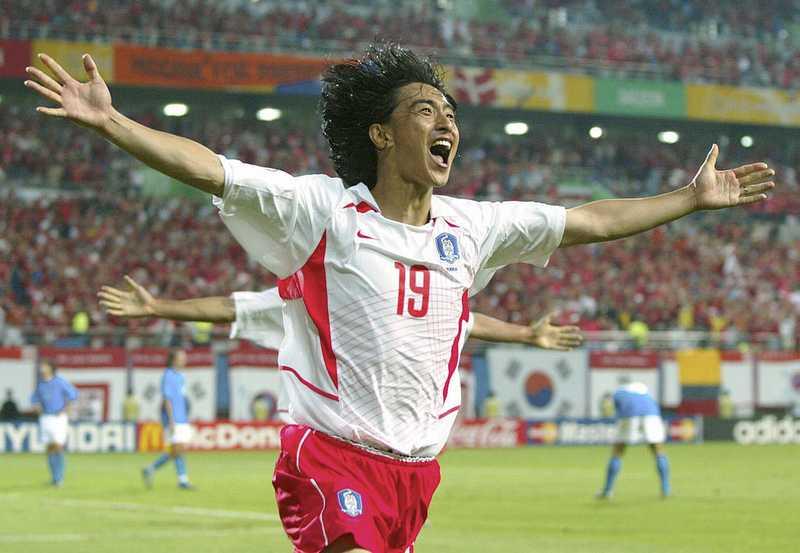 サウジ、すごい！W杯の歴史上「最強の番狂わせ試合」ベスト10｜写真8