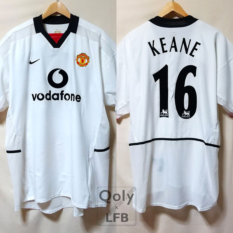 闘将キーン、最後のリーグ優勝！マンチェスター・U「2002-03アウェイ」ユニフォーム｜写真5