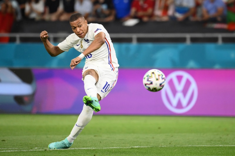 フランス五輪代表、24歳以下選手で選ぶ「幻の最強ベストイレブン」｜写真9