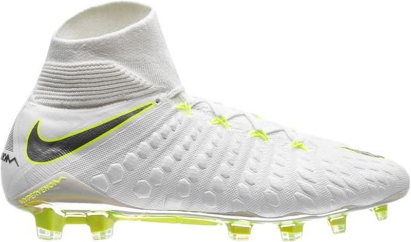 日本代表選手の着用スパイクまとめ（2018年5月）｜写真24