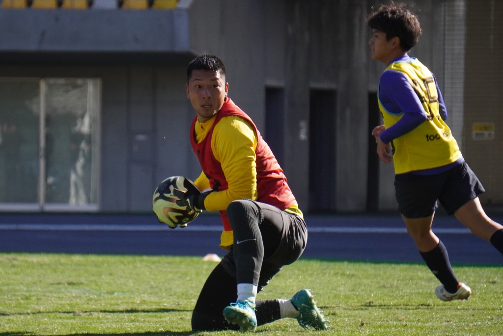 J3からJ1に電撃移籍した守護神がトライアウトに初挑戦！松本山雅GK薄井覇斗「今年1年間で得られたものは僕にとってすごく大きな財産です」｜写真4