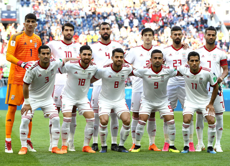 マニアは永久保存版！Ｗ杯全チーム「集合写真まとめ」GS第1節｜写真6