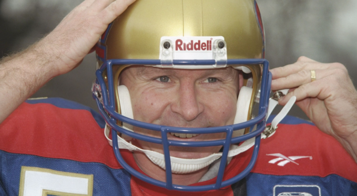 プロレスラーも！とんでもない”転職“をしたサッカー界のスター選手10人｜写真4