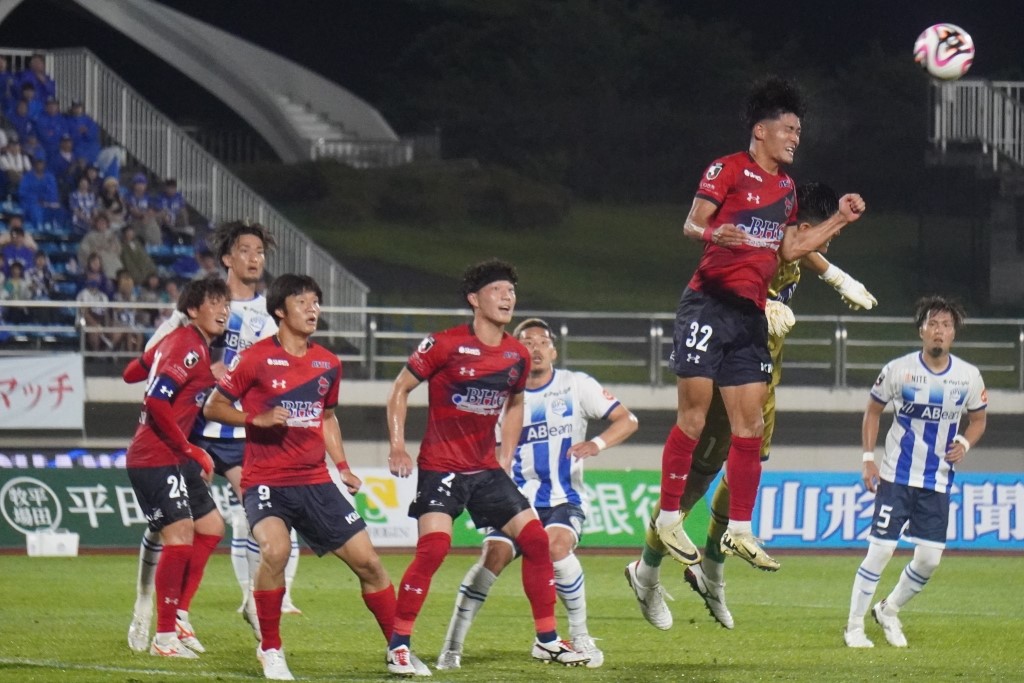 いわきDF五十嵐聖己が先制弾アシストで4試合ぶり白星に貢献！異例の特別指定選手時代とプロ契約締結の経緯とは｜写真4