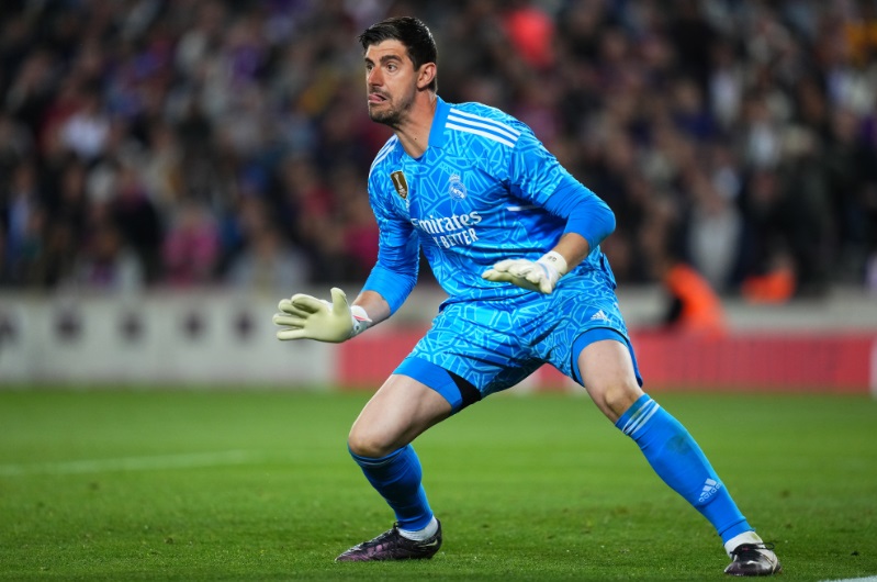 いま世界で最も凄い最強守護神ランキング、TOP10！｜写真9