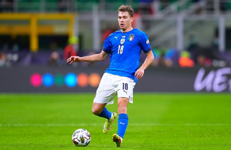 野球選手以上！？「背番号18」にこだわる9人のサッカー選手｜写真6