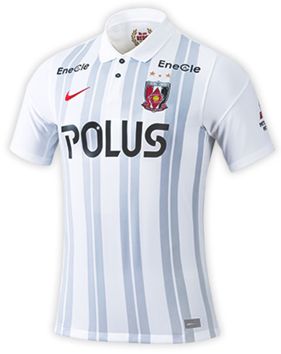 浦和レッズ、「クラブ設立30周年」を祝う2022新ユニフォームを発表！｜写真4