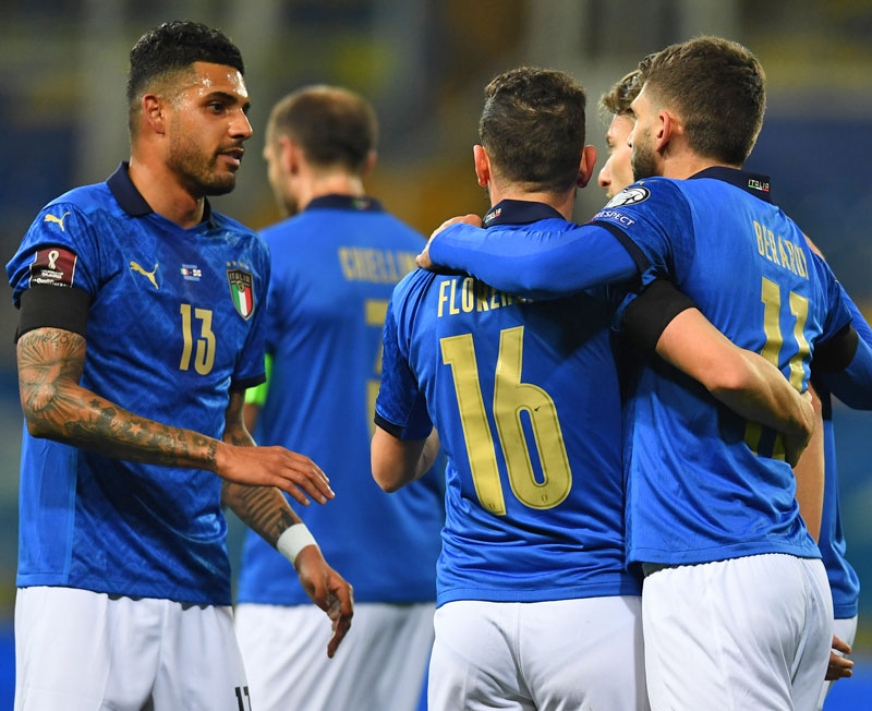 イタリア代表、「優美なルネッサンス柄」のEURO2020ユニフォーム｜写真5