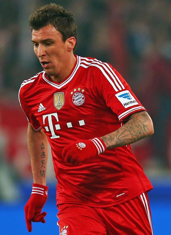 現役Jリーガーも多数！「10年前のブンデスリーガ」順位とユニはこうだった｜写真18