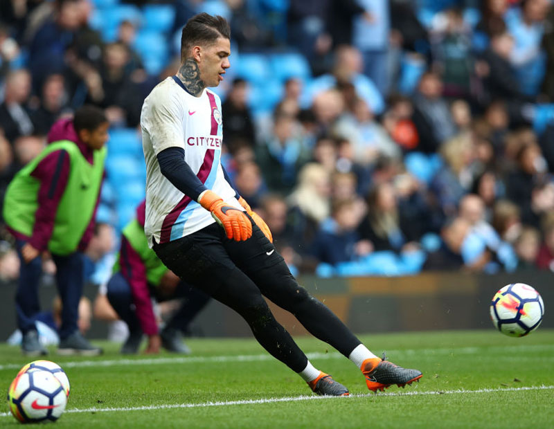 ファンならマスト！マンチェスター・シティ、PL優勝を記念した限定キットが登場｜写真7